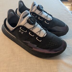 Under Armour Black and Grey Athletic Shoes Youth Size 6.5